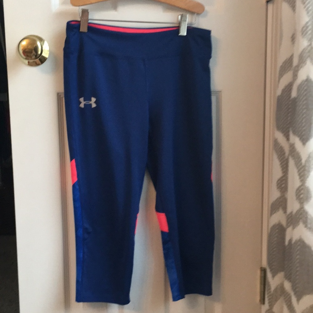 Royal blue under amour capris